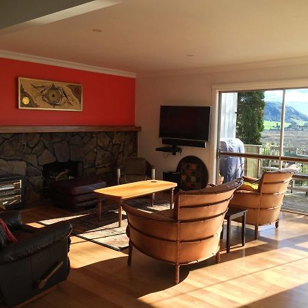 Lakeview Holiday Home Роторуа Экстерьер фото