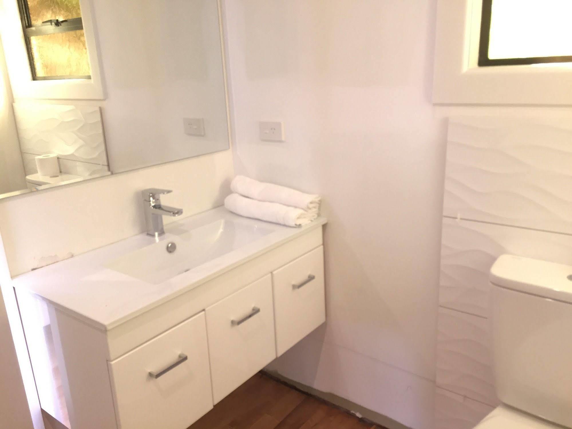 Lakeview Holiday Home Роторуа Экстерьер фото